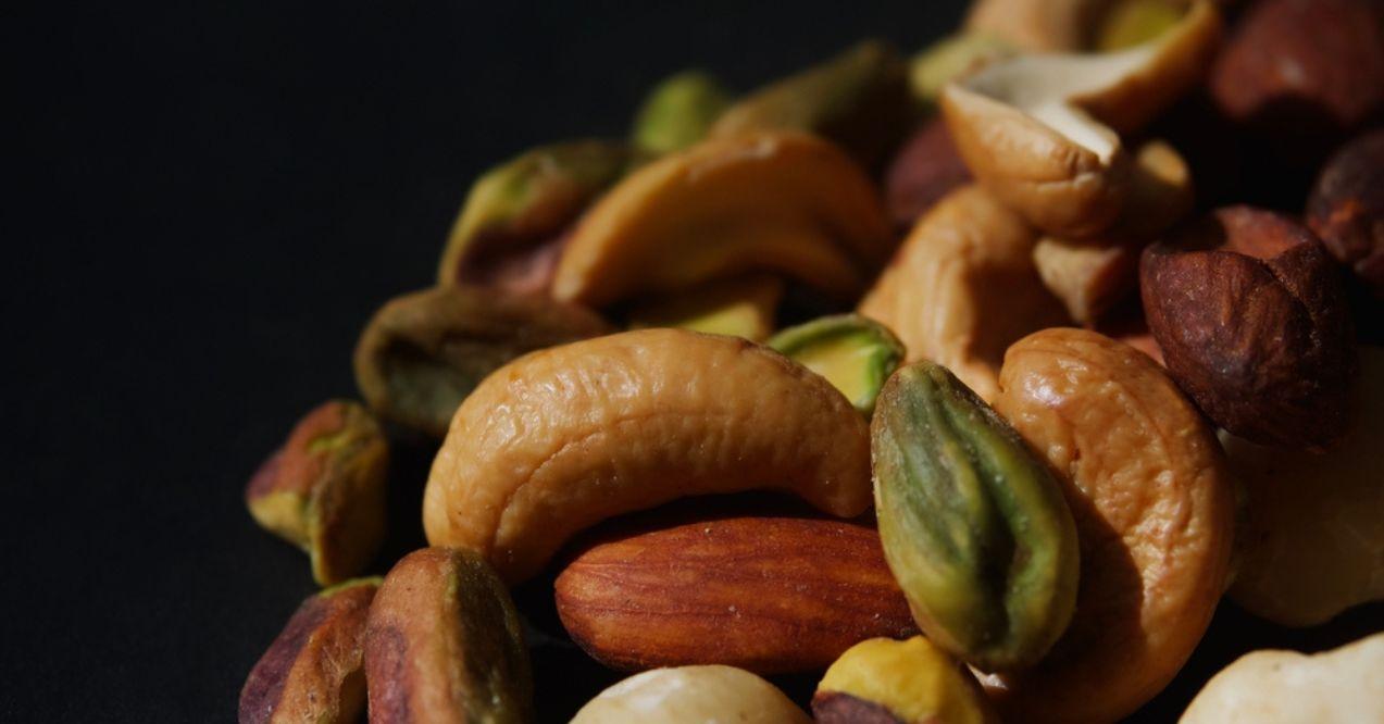 Almonds, cashew nuts, macadamia nuts, pistachios