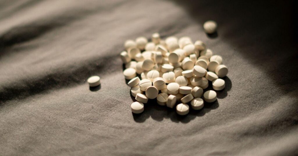 Zinc and Selenium Benefits and Their Best Sources | PureHealth Research