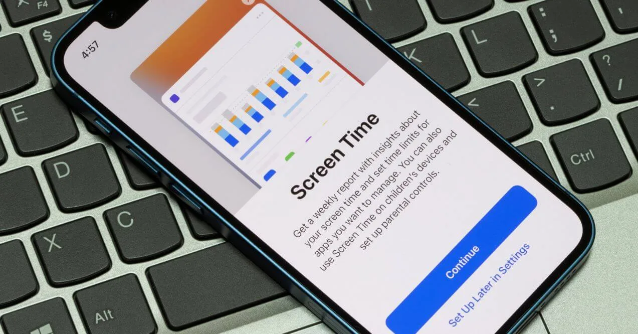 Smartphone displaying a screen time monitoring app.