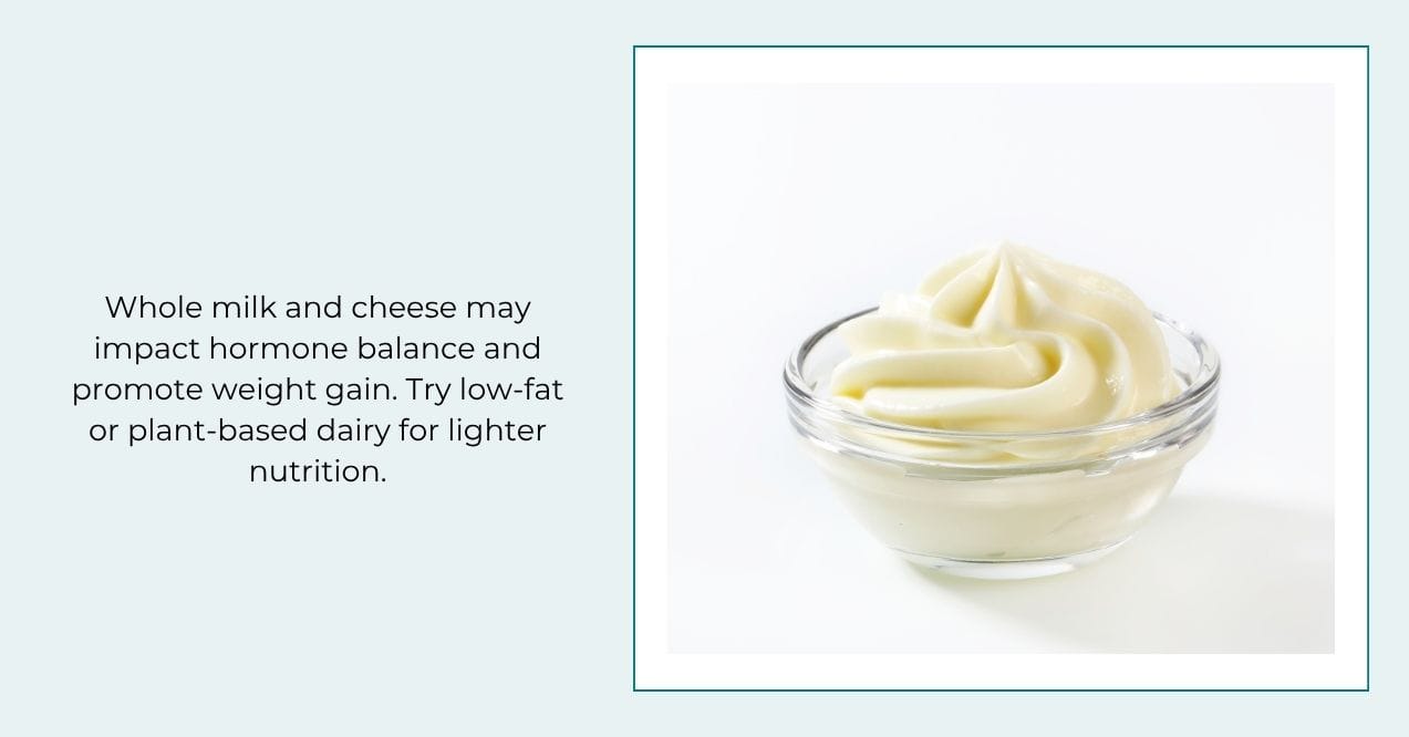 Glass bowl filled with thick white cream